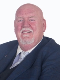 Profile image for Councillor Peter Innes